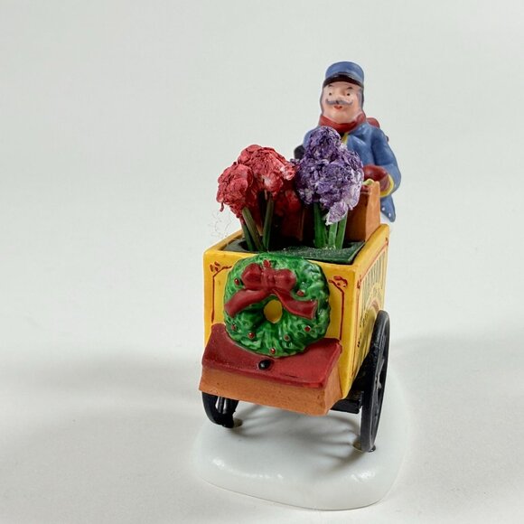 Dept 56 Johnson’s Grocery Holiday Deliveries 58897 Heritage Village - Picture 3 of 11